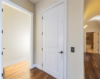 736 Pruitt Drive - Photo Thumbnail 20
