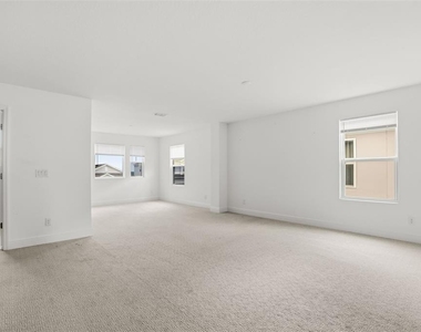 14452 Crestavista Avenue - Photo Thumbnail 16