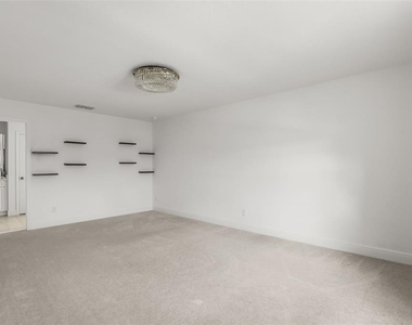 14452 Crestavista Avenue - Photo Thumbnail 20