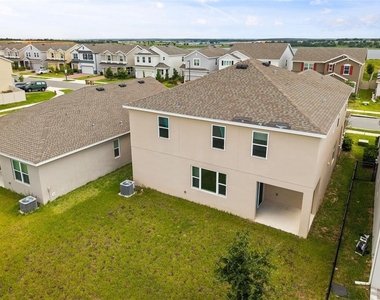 14452 Crestavista Avenue - Photo Thumbnail 39