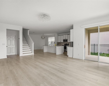 14452 Crestavista Avenue - Photo Thumbnail 1