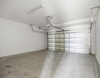 14452 Crestavista Avenue - Photo Thumbnail 29