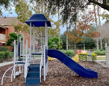 8848 Villa View Circle - Photo Thumbnail 13