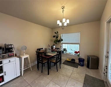 4579 Se 25th Loop - Photo Thumbnail 7
