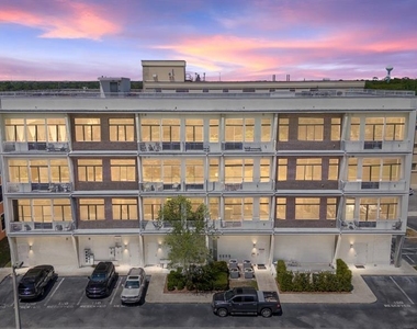 302 Se Broadway Street - Photo Thumbnail 31