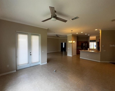 8821 Sw 82nd Court Road - Photo Thumbnail 5