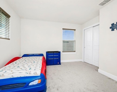 5433 Keaton Springs Drive - Photo Thumbnail 25
