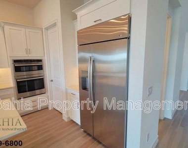 1074 Seagrape Drive - Photo Thumbnail 12