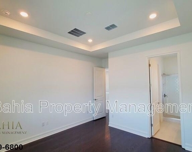 1074 Seagrape Drive - Photo Thumbnail 36