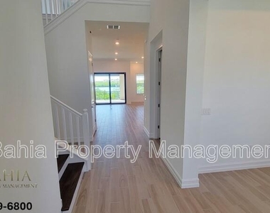 1074 Seagrape Drive - Photo Thumbnail 3