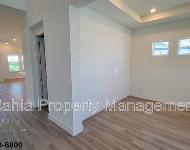 1074 Seagrape Drive - Photo Thumbnail 4