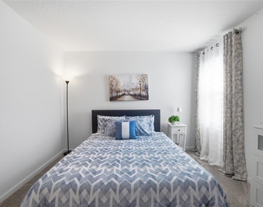 4980 Four Strand Court - Photo Thumbnail 16
