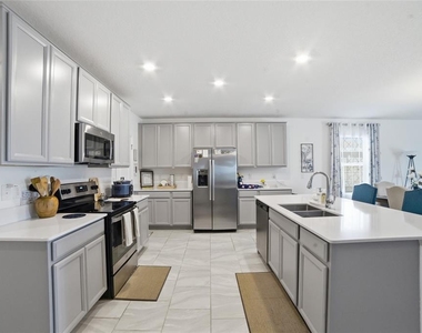 4980 Four Strand Court - Photo Thumbnail 4