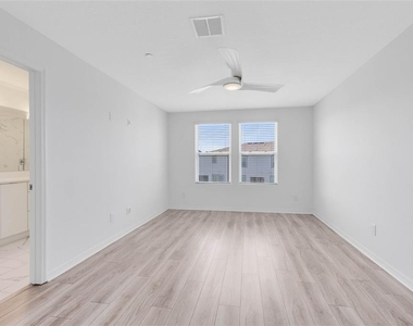 8472 Sperry Street - Photo Thumbnail 13