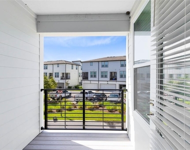 8472 Sperry Street - Photo Thumbnail 11