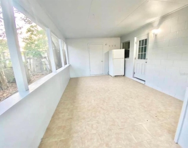 604 Patrick Avenue - Photo Thumbnail 10