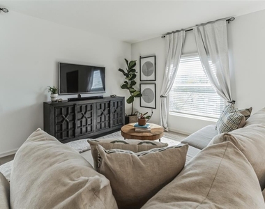 1143 James Paul Road - Photo Thumbnail 14