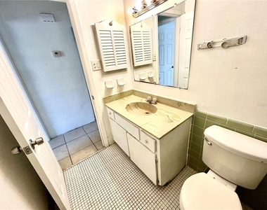 1217 Kennedy Road - Photo Thumbnail 8