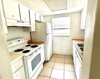 1217 Kennedy Road - Photo Thumbnail 4