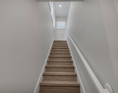 13770 Rosbash Alley - Photo Thumbnail 3