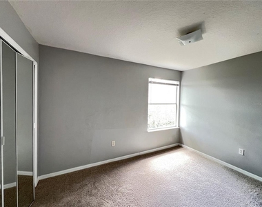 8710 Rain Forest Place - Photo Thumbnail 23
