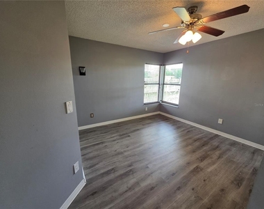 2371 Piedmont Lakes Boulevard - Photo Thumbnail 36