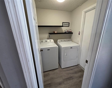 2371 Piedmont Lakes Boulevard - Photo Thumbnail 42