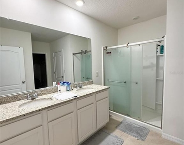 1640 Spray Terrace - Photo Thumbnail 11