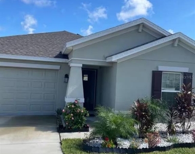 815 Ofanto Way - Photo Thumbnail 1