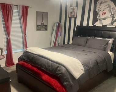 815 Ofanto Way - Photo Thumbnail 15