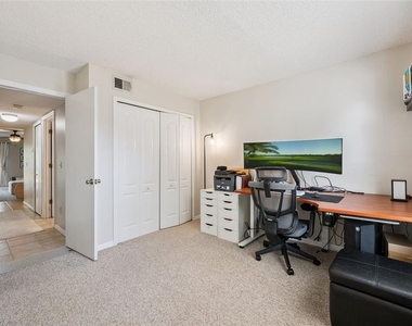 2258 Coach House Boulevard - Photo Thumbnail 13