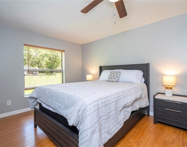 196 Nw 100th Avenue - Photo Thumbnail 21