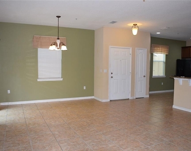 1516 Scarlet Oak Loop - Photo Thumbnail 2