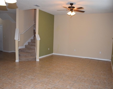 1516 Scarlet Oak Loop - Photo Thumbnail 6