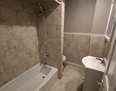 328 N 9th Street - Photo Thumbnail 3