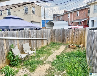 1022 S 10th Street - Photo Thumbnail 14