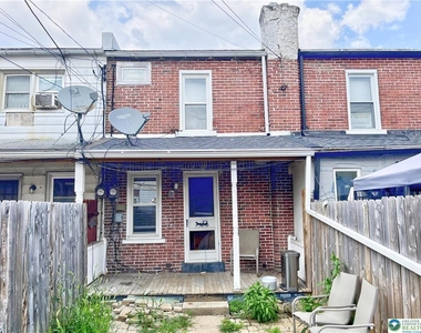 1022 S 10th Street - Photo Thumbnail 20