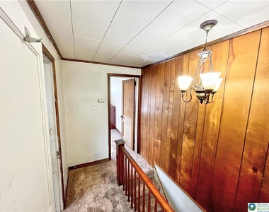 1022 S 10th Street - Photo Thumbnail 7