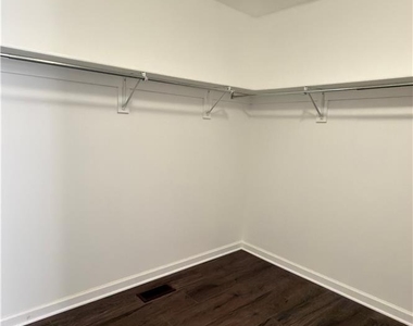 220 7th Street - Photo Thumbnail 19