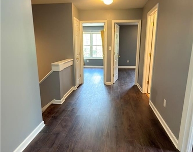 220 7th Street - Photo Thumbnail 14