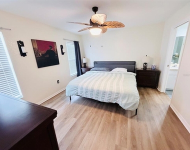 6868 Bordeaux Boulevard - Photo Thumbnail 14
