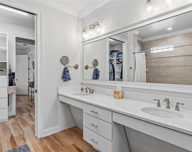 7766 Lake James Boulevard - Photo Thumbnail 27