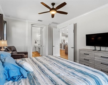 7766 Lake James Boulevard - Photo Thumbnail 22