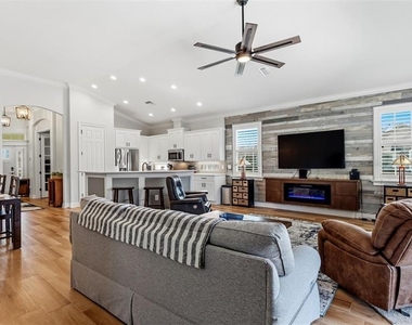 7766 Lake James Boulevard - Photo Thumbnail 20