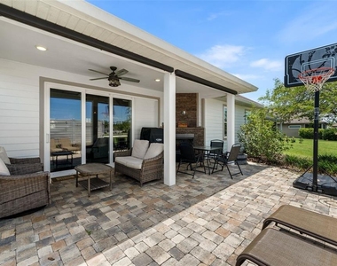 24674 Sw 19th Place - Photo Thumbnail 30