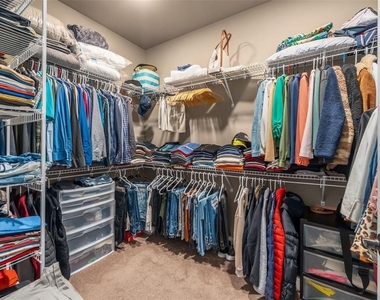 24674 Sw 19th Place - Photo Thumbnail 17