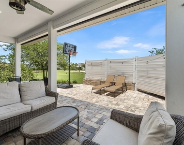 24674 Sw 19th Place - Photo Thumbnail 28