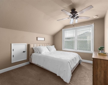 24674 Sw 19th Place - Photo Thumbnail 22