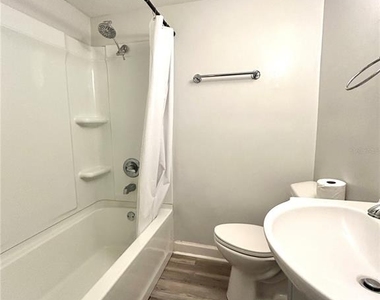 2911 Ne 9th Street - Photo Thumbnail 6