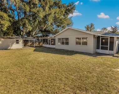 2707 Lakewood Lane - Photo Thumbnail 23